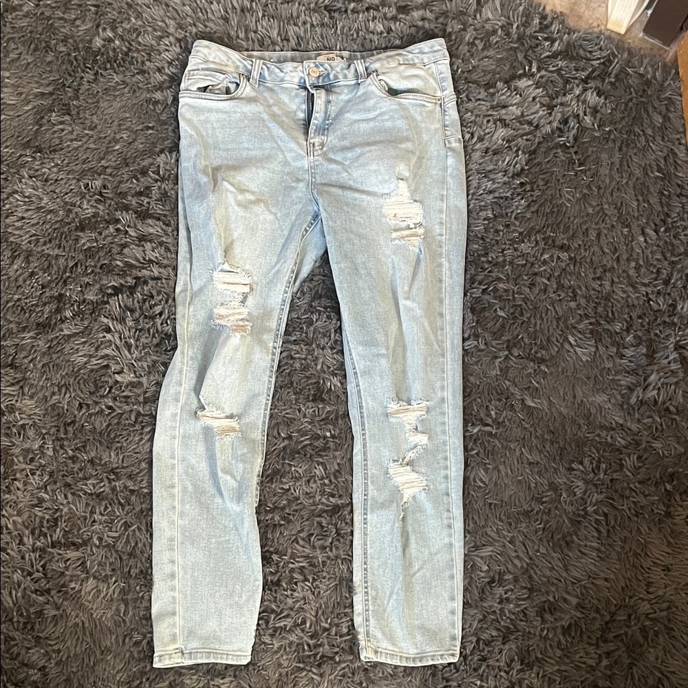 Distressed Light Blue Jeans